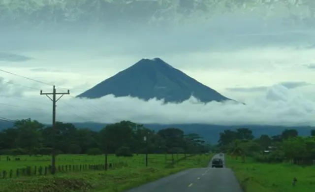 Propiedad Exclusiva en Arenal, Costa Rica – 20.3 Hectáreas con Vista al Volcán y al Lago