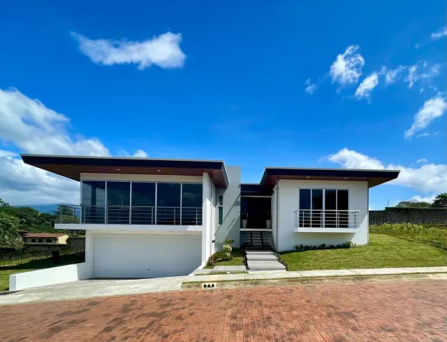 Casa Cielo casa en venta San Rafael Alajuela en comndominio