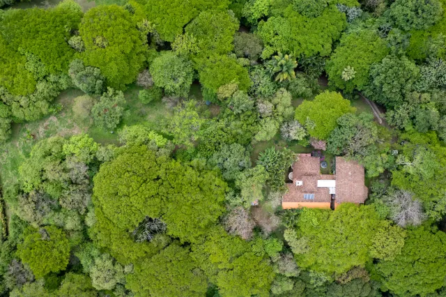 FINCA PRIVADA DE LUJO EN LA CAÑADA, ALAJUELA