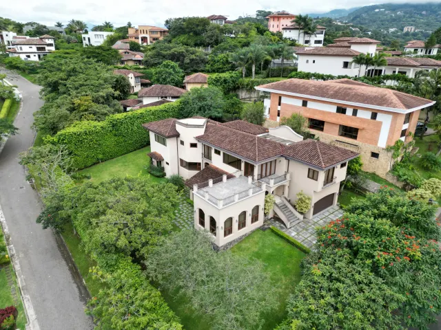 Exceptional Luxury Living in Villareal, Santa Ana, San José