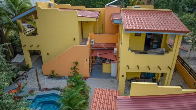 Complejo de Alquiler con Piscina en Playa Potrero – Alta Rentabilidad a 250 m del Mar