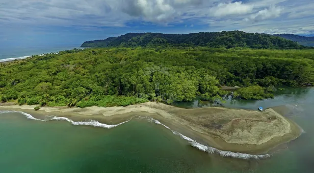 Isla en Venta en Sierpe, Osa – 259 Hectáreas de Naturaleza, Playas y Potencial de Desarrollo