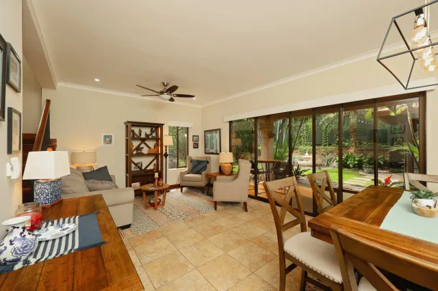 House for sale in Puerta de Hierro, Santa Ana