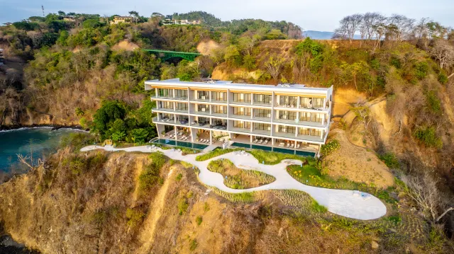 Lujoso Apartamento Frente al Mar en Herradura, Puntarenas: Apartamentos Nerea