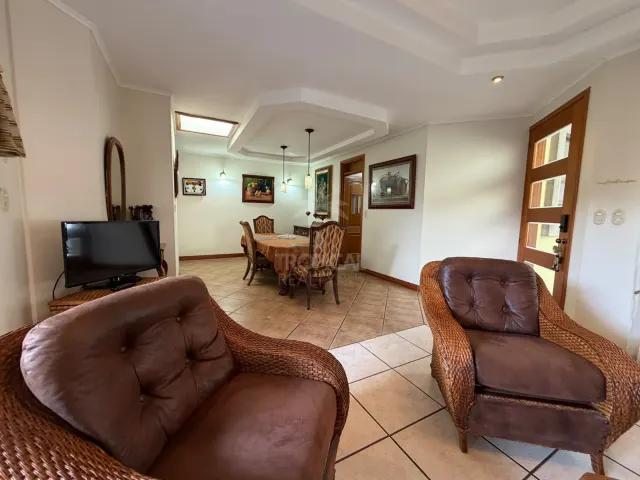 Casa de una planta en alquiler Escazu, Altos de Horizonte