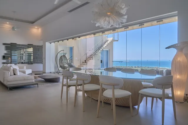 Penthouse de Lujo con Vista Panorámica al Mar – Residencia La Vista, Tamarindo