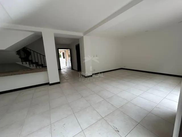 Modern Home for Sale or Rent in Gated Community near La Paco, Escazú
